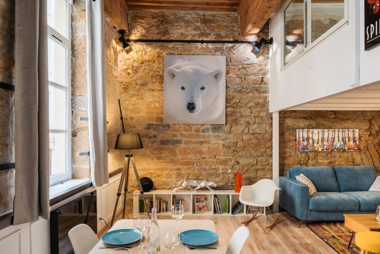 DIFY Bear&Co - Hotel de Ville Lyon Buitenkant foto